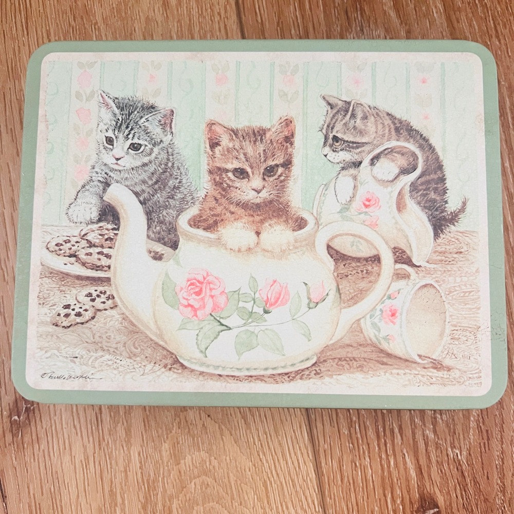 Vtg Keller Charles Philadelphia Kitten Teapot Tin Decorative Metal Box Green